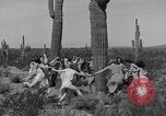 Standbild junge Frauen Phoenix Arizona USA, 1936, aus Sekunde 37 historischem Filmmaterial Videoclip 65675043766