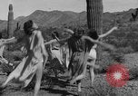 Standbild junge Frauen Phoenix Arizona USA, 1936, aus Sekunde 41 historischem Filmmaterial Videoclip 65675043766