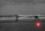 Immagine di Raccolta delle vongole Ocean City Washington USA, 1936, secondo 21 filmato di repertorio 65675043769