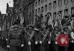 Image Adolf Hitler arrive à Nuremberg pour congrès du parti Nazi Nuremberg ALLEMAGNE, 1937, de la seconde 24 séquences d'archives historiques vidéo 65675043773