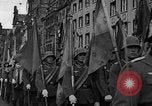 Image Adolf Hitler arrive à Nuremberg pour congrès du parti Nazi Nuremberg ALLEMAGNE, 1937, de la seconde 27 séquences d'archives historiques vidéo 65675043773