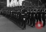 Image Adolf Hitler arrive à Nuremberg pour congrès du parti Nazi Nuremberg ALLEMAGNE, 1937, de la seconde 43 séquences d'archives historiques vidéo 65675043773