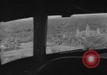 Standbild französische Offiziere in Flugzeugen French Indo China, 1947, aus Sekunde 16 historischem Filmmaterial Videoclip 65675043775