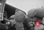 Immagine di Hanoi al Lai chau Airlift Lai Chau Thailandia, 1951, secondo 26 filmato di repertorio 65675043790