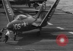 Immagine di F9F Panther getti Corea, 1950, secondo 32 filmato di repertorio 65675043798