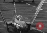 Immagine di F9F Panther getti Corea, 1950, secondo 38 filmato di repertorio 65675043798