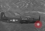 Image Escadron de chasse de la US Navy VF-114 Corée, 1950, de la seconde 35 séquences d'archives historiques vidéo 65675043799