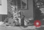 Immagine di Backyard fallout shelter United States USA, 1950, secondo 7 filmato di repertorio 65675043805