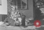 Immagine di Backyard fallout shelter United States USA, 1950, secondo 8 filmato di repertorio 65675043805