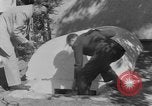 Immagine di Backyard fallout shelter United States USA, 1950, secondo 14 filmato di repertorio 65675043805
