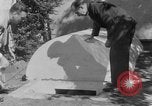 Immagine di Backyard fallout shelter United States USA, 1950, secondo 18 filmato di repertorio 65675043805