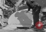 Immagine di Backyard fallout shelter United States USA, 1950, secondo 20 filmato di repertorio 65675043805