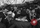 Standbild französische Truppen Oahu Hawaii USA, 1954, aus Sekunde 26 historischem Filmmaterial Videoclip 65675043820