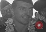 Standbild französische Truppen Oahu Hawaii USA, 1954, aus Sekunde 44 historischem Filmmaterial Videoclip 65675043820