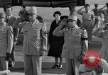 Standbild General Jean De Lattre de Tassigny Washington DC USA, 1951, aus Sekunde 52 historischem Filmmaterial Videoclip 65675043821