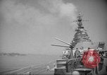 Standbild USS Los Angeles Yokosuka in Japan, 1951, aus Sekunde 15 historischem Filmmaterial Videoclip 65675043825