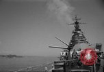 Standbild USS Los Angeles Yokosuka in Japan, 1951, aus Sekunde 26 historischem Filmmaterial Videoclip 65675043825