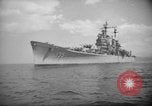 Standbild USS Los Angeles Yokosuka in Japan, 1951, aus Sekunde 32 historischem Filmmaterial Videoclip 65675043825