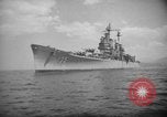 Standbild USS Los Angeles Yokosuka in Japan, 1951, aus Sekunde 34 historischem Filmmaterial Videoclip 65675043825