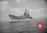Standbild USS Los Angeles Yokosuka in Japan, 1951, aus Sekunde 42 historischem Filmmaterial Videoclip 65675043825