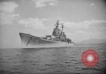 Standbild USS Los Angeles Yokosuka in Japan, 1951, aus Sekunde 43 historischem Filmmaterial Videoclip 65675043825