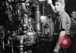 Immagine di Stati Uniti i marinai Oceano Pacifico, 1942, secondo 21 filmato di repertorio 65675043827