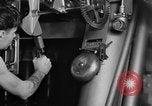 Immagine di Stati Uniti i marinai Oceano Pacifico, 1942, secondo 50 filmato di repertorio 65675043827