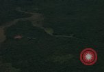 Standbild gunner Unterstützung Vietnam, 1966, aus Sekunde 26 historischem Filmmaterial Videoclip 65675043835