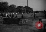 Standbild Reparatur beschädigter Bogen der italienischen Zerstörer Ugolino Vivaldi Italien, 1940, aus Sekunde 53 historischem Filmmaterial Videoclip 65675043843