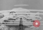 Standbild Angriff auf Pearl Harbor Pearl Harbor Hawaii USA, 1941, aus Sekunde 33 historischem Filmmaterial Videoclip 65675043850