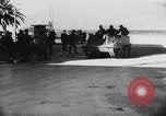 Standbild deutsche Truppen capture Kreta und britischen Gefangenen Kreta Griechenland, 1941, aus Sekunde 21 historischem Filmmaterial Videoclip 65675043853
