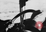 Standbild deutsche Truppen capture Kreta und britischen Gefangenen Kreta Griechenland, 1941, aus Sekunde 40 historischem Filmmaterial Videoclip 65675043853