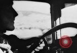 Standbild deutsche Truppen capture Kreta und britischen Gefangenen Kreta Griechenland, 1941, aus Sekunde 41 historischem Filmmaterial Videoclip 65675043853