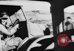 Standbild deutsche Truppen capture Kreta und britischen Gefangenen Kreta Griechenland, 1941, aus Sekunde 53 historischem Filmmaterial Videoclip 65675043853