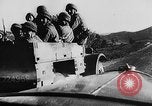 Standbild deutsche Truppen capture Kreta und britischen Gefangenen Kreta Griechenland, 1941, aus Sekunde 58 historischem Filmmaterial Videoclip 65675043853