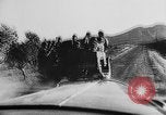 Standbild deutsche Truppen capture Kreta und britischen Gefangenen Kreta Griechenland, 1941, aus Sekunde 61 historischem Filmmaterial Videoclip 65675043853