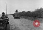 Standbild britische Truppen Frankreich, 1944, aus Sekunde 46 historischem Filmmaterial Videoclip 65675043859