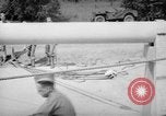 Standbild US-Soldaten durchlaufen stevedores Ausbildung als Fort Dix New Jersey USA, 1942, aus Sekunde 32 historischem Filmmaterial Videoclip 65675043867