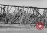 Standbild USA Fallschirmjäger Fort Benning Georgia USA, 1942, aus Sekunde 25 historischem Filmmaterial Videoclip 65675043869