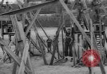 Standbild USA Fallschirmjäger Fort Benning Georgia USA, 1942, aus Sekunde 31 historischem Filmmaterial Videoclip 65675043869
