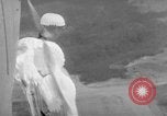 Standbild USA Fallschirmjäger Fort Benning Georgia USA, 1942, aus Sekunde 51 historischem Filmmaterial Videoclip 65675043869