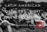 Standbild lateinamerikanische Offiziere Edgewood Arsenal Maryland USA, 1942, aus Sekunde 5 historischem Filmmaterial Videoclip 65675043870