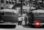Standbild lateinamerikanische Offiziere Edgewood Arsenal Maryland USA, 1942, aus Sekunde 11 historischem Filmmaterial Videoclip 65675043870