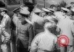 Standbild lateinamerikanische Offiziere Edgewood Arsenal Maryland USA, 1942, aus Sekunde 21 historischem Filmmaterial Videoclip 65675043870