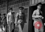 Standbild lateinamerikanische Offiziere Edgewood Arsenal Maryland USA, 1942, aus Sekunde 23 historischem Filmmaterial Videoclip 65675043870