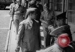 Standbild lateinamerikanische Offiziere Edgewood Arsenal Maryland USA, 1942, aus Sekunde 26 historischem Filmmaterial Videoclip 65675043870