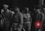 Standbild lateinamerikanische Offiziere Edgewood Arsenal Maryland USA, 1942, aus Sekunde 29 historischem Filmmaterial Videoclip 65675043870