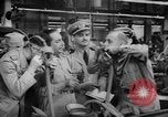 Standbild lateinamerikanische Offiziere Edgewood Arsenal Maryland USA, 1942, aus Sekunde 34 historischem Filmmaterial Videoclip 65675043870