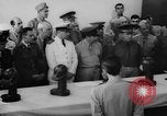Standbild lateinamerikanische Offiziere Edgewood Arsenal Maryland USA, 1942, aus Sekunde 43 historischem Filmmaterial Videoclip 65675043870