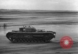 Standbild Britische Armee Panzer Europa, 1942, aus Sekunde 15 historischem Filmmaterial Videoclip 65675043876
